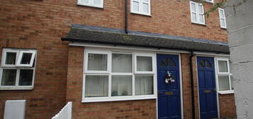 1 bedroom terraced house to rent