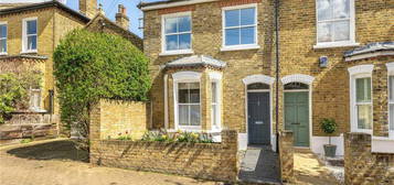 3 bedroom terraced house