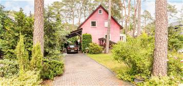 Der Traum vom Eigenheim - Großzügiges Einfamilienhaus auf hübschem Grundstück in Hoppegarten