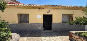 Casa adosada en Carretera de Córdoba - Libertad, Puertollano