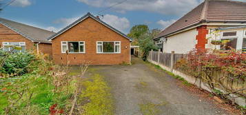 2 bedroom detached bungalow for sale