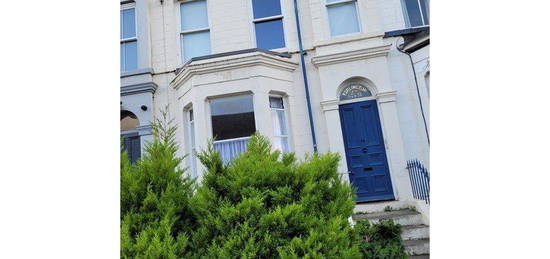 Flat to rent in Westborough, Scarborough YO11