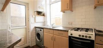 Terraced house to rent in Booth Street, Denton, Manchester M34