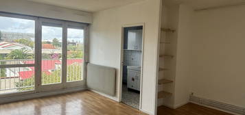 Appartement T1 bis 32 m2 avec balcon