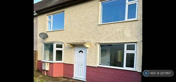 3 bedroom semi-detached house