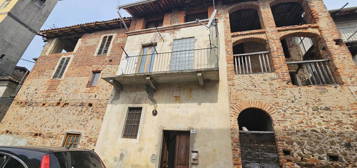 Villetta bifamiliare in vendita in  Canton Bocchietti e Giorza, 26