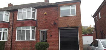 3 bedroom semi-detached house