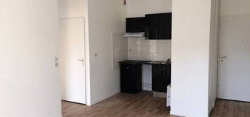 Appartement  à louer, 2 pièces, 1 chambre, 39 m²