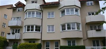 Schöne Etagenwohnung, 3 Zimmern mit Balkon in der Burgstadt Ranis zu verkaufen.