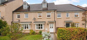 3 bed town house for sale