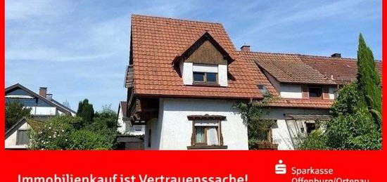 Oberkirch - Doppelhaushälfte als Zweifamilienhaus!