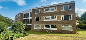 2 bedroom ground floor flat for sale