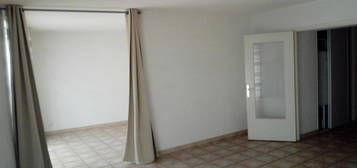 Location appartement 3 pièces 64 m²