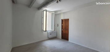 Studio 1 pièce 20 m²