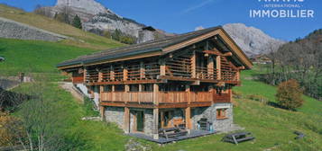 Chalet récent avec prestation haut de gamme