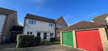 Semi-detached house to rent in Dunlin Court, Bicester OX26