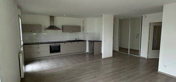 Appartement type T4 Vezin le Coquet