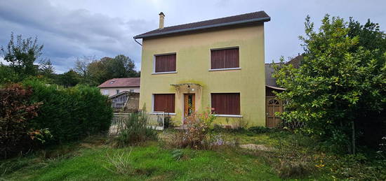 Maison Saint Genix Les Villages 5 pièce(s) 90.15 m2