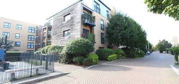 2 bed flat to rent