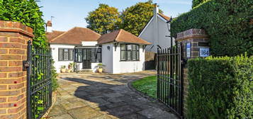 2 bed bungalow for sale