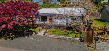 156 1st Ave, Coos Bay, OR 97420