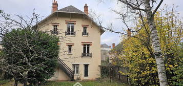 Vente maison 7 pièces 164 m²