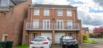 Terraced house to rent in Gillquart Way, Coventry CV1