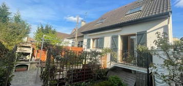 Maison  à vendre, 4 pièces, 3 chambres, 82 m²