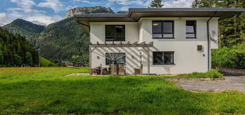 Modernes Einfamilienhaus in ruhiger, sonniger Lage mit wunderschönem Panoramablick