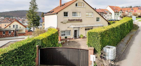 Neuwertige 2-Raum-Wohnung mit Terrasse in Eisenach