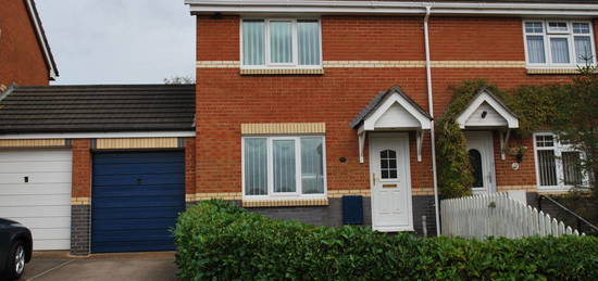 3 bed semi-detached house to rent