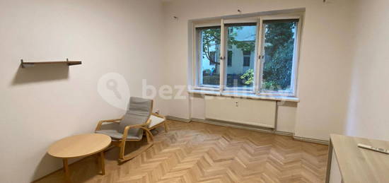 Pronájem bytu 1+1 47 m², Na Brezince, Praha