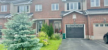 427 CELTIC RIDGE CRESCENT, Ottawa, Ontario