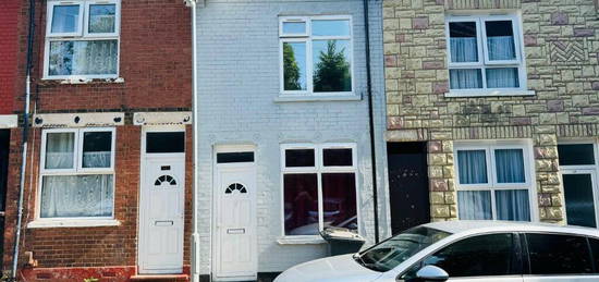 2 bedroom terraced house