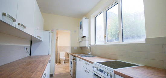 4 bedroom terraced house