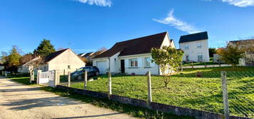 MAISON A LOUER T3 - VINEUIL / ST. GERVAIS - PP, 2 CHBS, JARDIN ET GARAGE