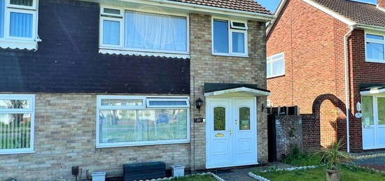 4 bedroom semi-detached house