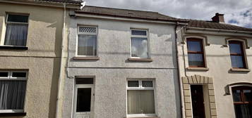 2 bed terraced house for sale