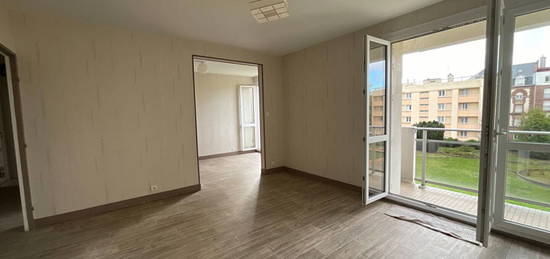 Appartement  à vendre, 4 pièces, 2 chambres, 81 m²