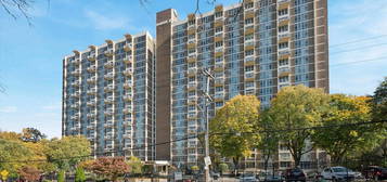 3600 Conshohocken Ave Apt 1504, Philadelphia, PA 19131