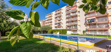 Apartamento en venta en De Pompeu Fabra, Mar i Camp - Platja dels Capellans