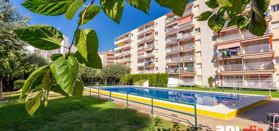 Apartamento en venta en De Pompeu Fabra, Mar i Camp - Platja dels Capellans