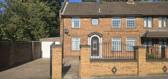 3 bedroom semi-detached house for sale