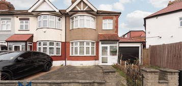 3 bed semi-detached house for sale