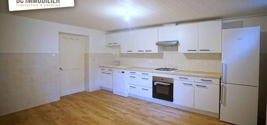 Appartement  à louer, 4 pièces, 3 chambres, 126 m²