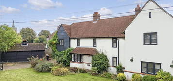 4 bed detached house for sale