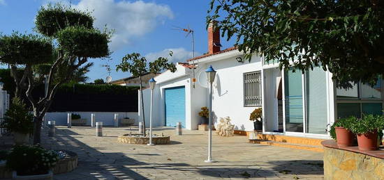 Chalet en Les Tres Cales, Ametlla de Mar, l´