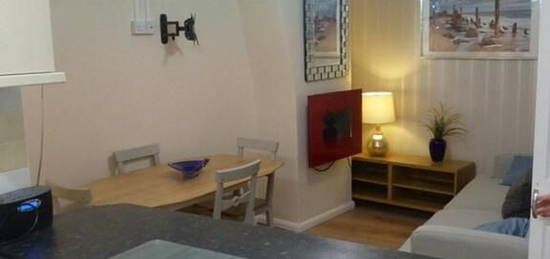 1 bedroom flat share