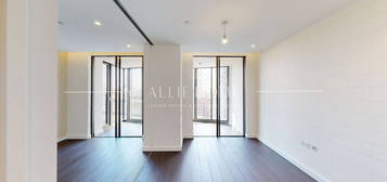 Studio for sale in Bondway, London SW8