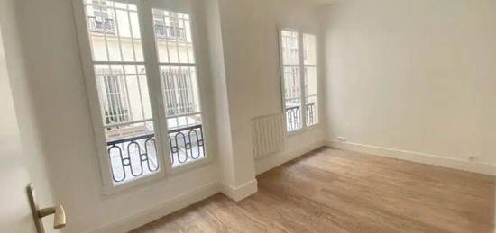 Appartement 3 pièces 69m2 Paris 9